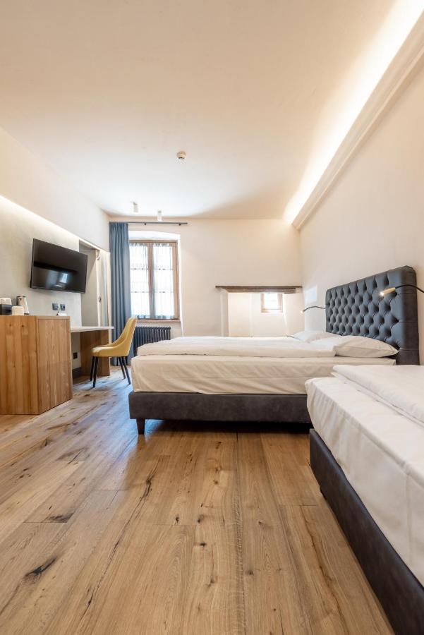 Curt Di Clement Eco Mobility Hotel Tirano Exteriör bild